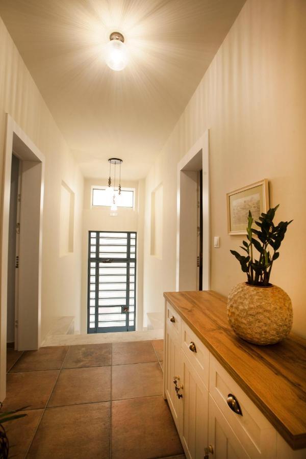 Bentzi...Boutique Apartment 6, Superior Suite For 4 Guests Aten Exteriör bild