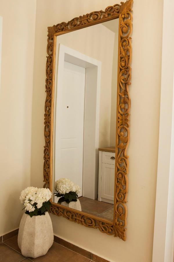 Bentzi...Boutique Apartment 6, Superior Suite For 4 Guests Aten Exteriör bild